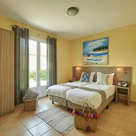 With Fire Place, In Loire Region, Cleaning Included Villa