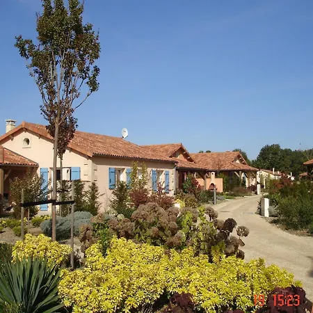 With Fire Place, In Loire Region, Cleaning Included